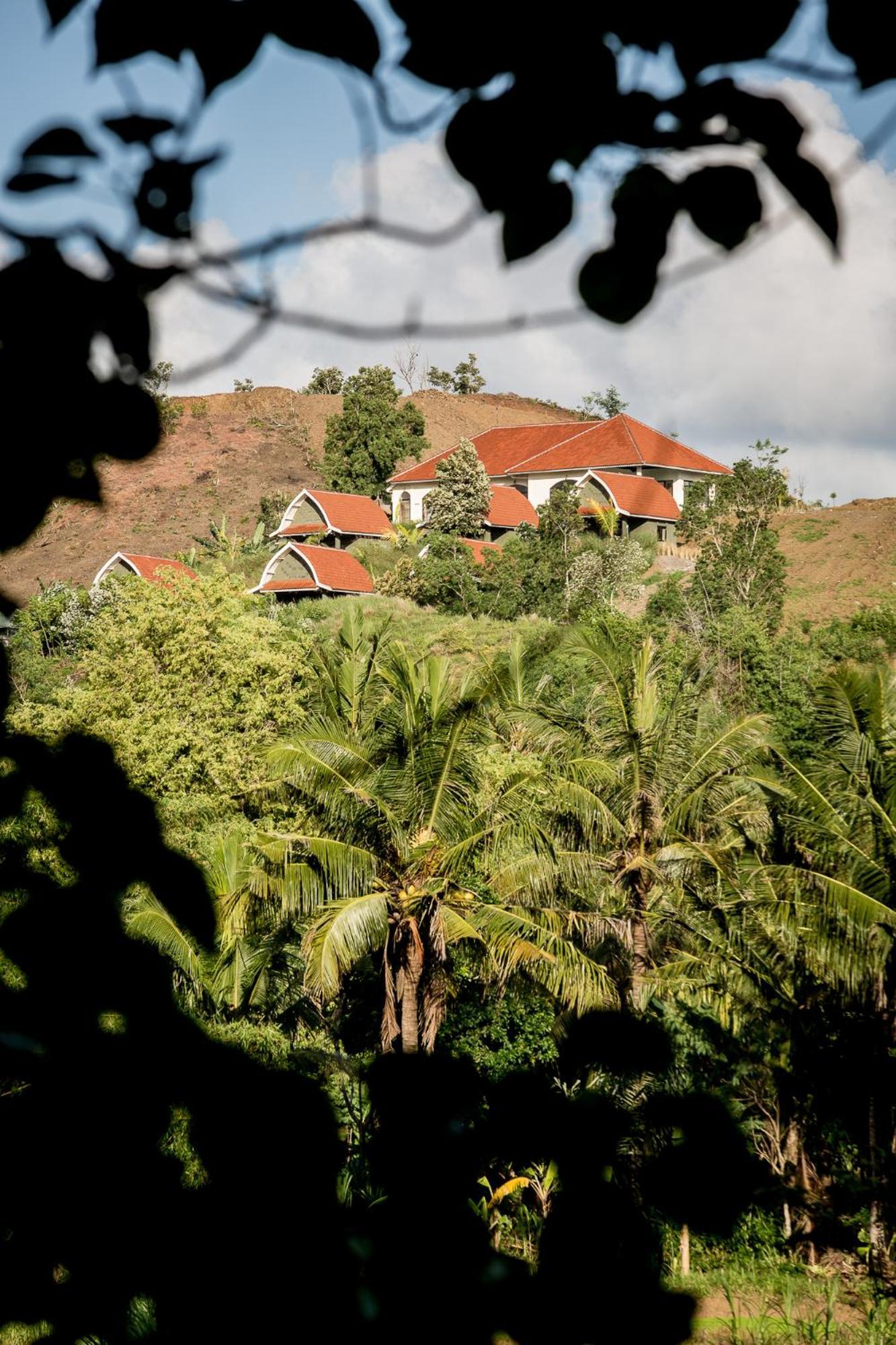 Drop In Surf Lodge Kuta  Екстериор снимка