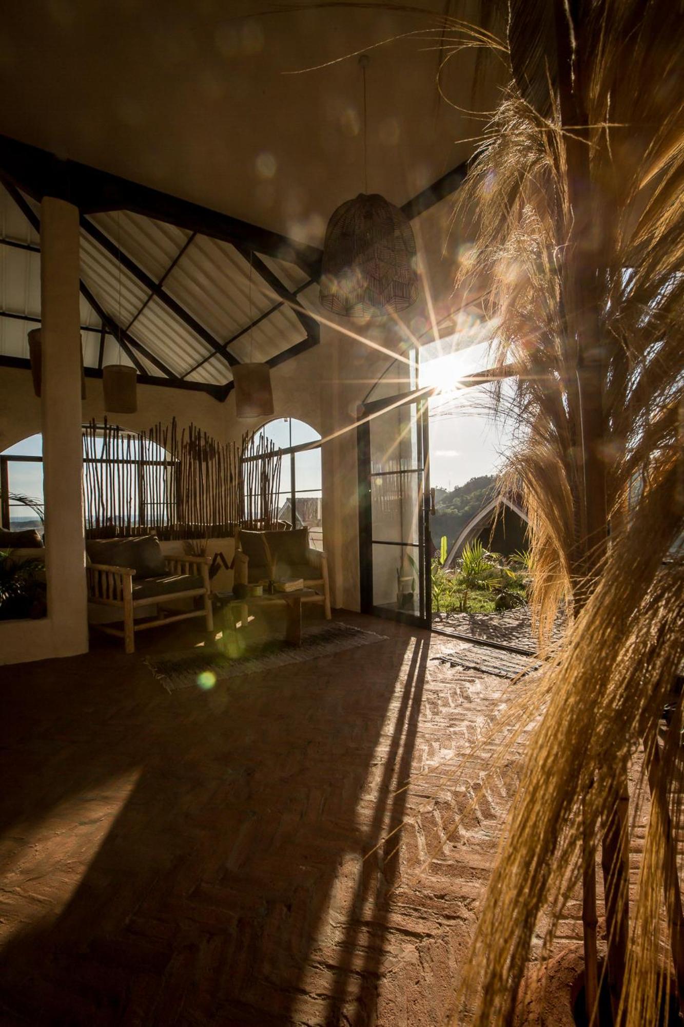 Drop In Surf Lodge Kuta  Екстериор снимка